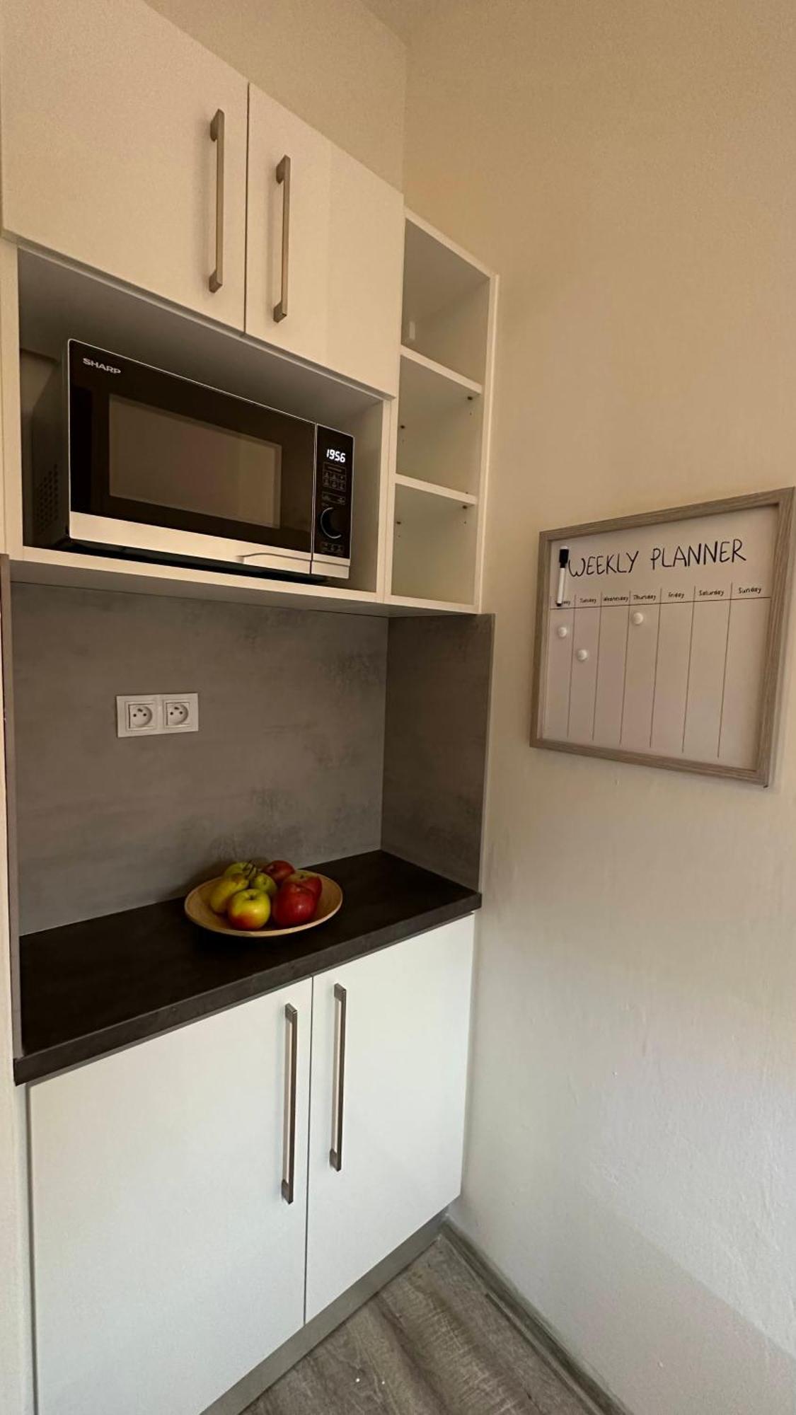 Apartman S Balkonem U Parku & 15 Minut Do Centra Brno Eksteriør bilde